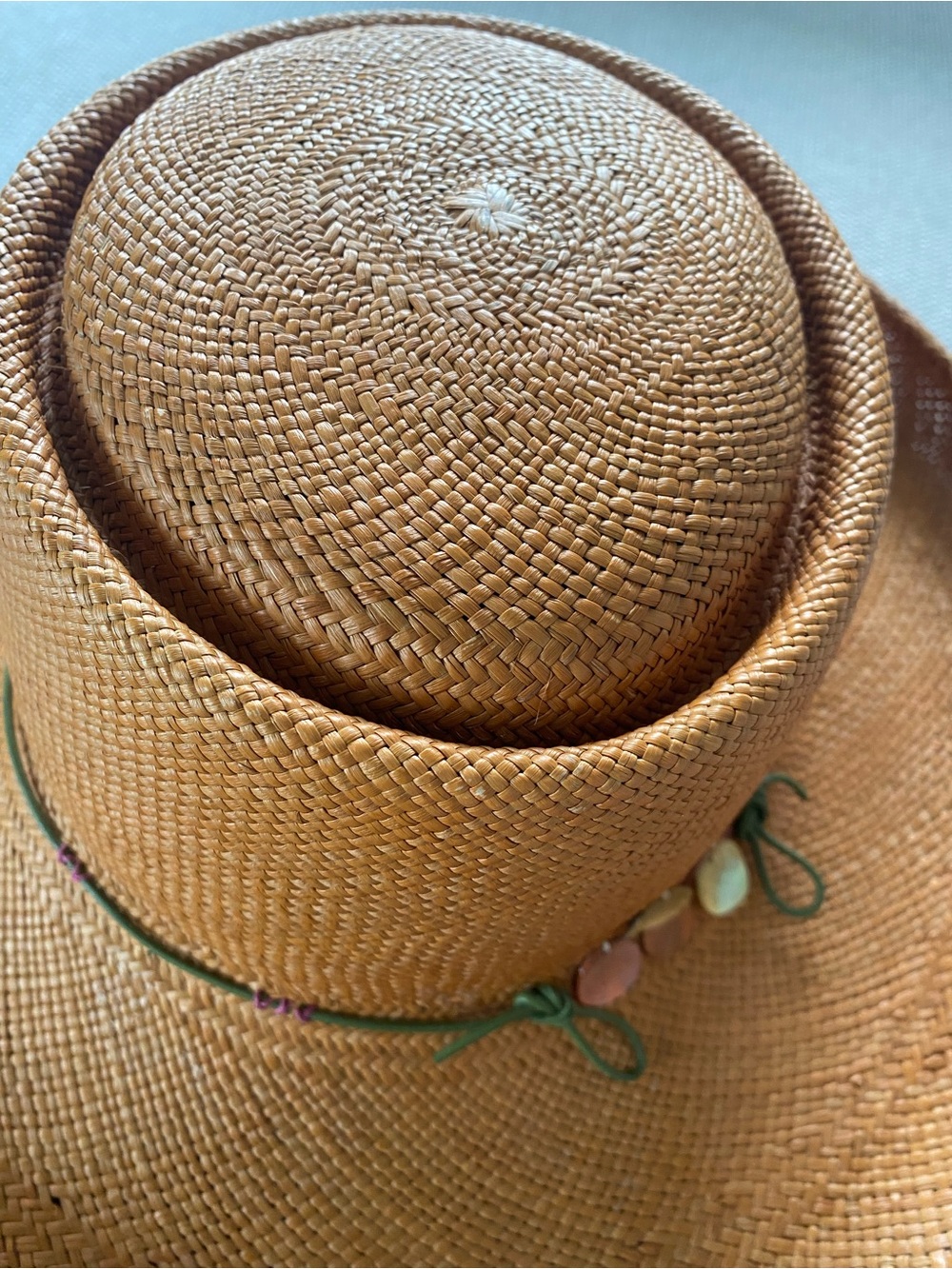 Straw Hat. Susan Carrolan Millinery Made In Aspen. Little shell embellishments. - Picture 5 of 11